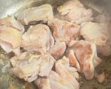 塩こうじで極上やわらか★出汁染みる塩鶏肉じゃが作り方6写真