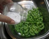 ゴーヤーと豚肉のにんにく味噌炒め作り方3写真