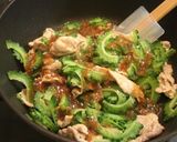 ゴーヤーと豚肉のにんにく味噌炒め作り方9写真