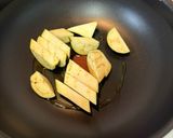 【簡単副菜】白だしできのこと茄子と大根の炒め煮作り方3写真