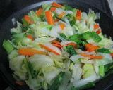 野菜たっぷり　鮭の味噌胡麻たれ炒め作り方5写真