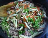 美味しぃ～♪春雨のミーゴレン風ピリ辛炒め作り方2写真