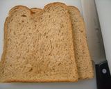 イチゴ飾りリラックマのサンドイッチ♪作り方1写真