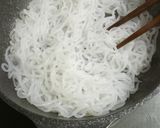 節約にも♪ヘルシーしらたきもやし炒め作り方2写真