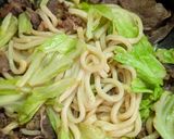 簡単★牛肉とキャベツの焼きうどん作り方4写真