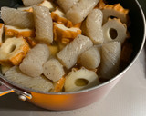 大根とちくわとこんにゃくの煮物☆作り方4写真