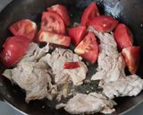 だし不要♪美味♪豚肉トマト茄子の炒め物作り方3写真