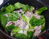 青梗菜＆トマト＆茄子＆豚肉のコンソメ炒め作り方3写真