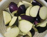 ナスだけ～♪超簡単な炒め物。作り方1写真