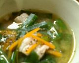 元気モリモリ♪豚バラとにらの味噌スープ作り方4写真