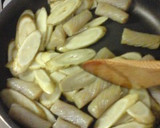 ごぼうとこんにゃくの甘辛炒め☆作り方2写真