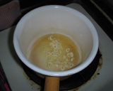ガーリックコンソメスープ作り方1写真