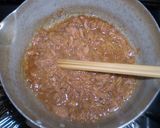 新玉葱の煮物 ツナそぼろ掛け作り方3写真