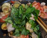 豚バラ肉と茄子とトマトのスパイス炒め♪作り方5写真