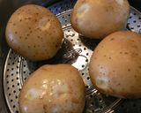 じゃがバターには塩辛を乗せて♡作り方1写真