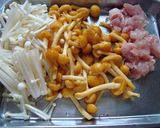 夏の昼ご飯♬鶏とキノコのピリ辛つけ麺作り方1写真