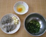 カルシウムたっぷり海老とニラのチャーハン作り方1写真