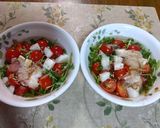 簡単に!お吸い物にも!豆苗とミニトマト作り方15写真
