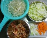 ボリュームたっぷり 焼うどん☆作り方1写真