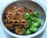 まぐろの味付け缶ときゅうりのサラダ作り方2写真