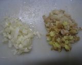 さやいんげんと豚ひき肉のピリ辛香味炒め作り方1写真
