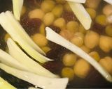 豆とキャベツのミルク味噌スープ作り方1写真
