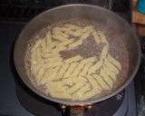 オリーブオイルと小松菜とベーコンのパスタ作り方3写真