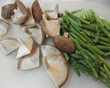 アスパラと椎茸のマヨ醤油炒め作り方1写真