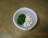 蒸し鶏といんげんの胡麻甘味噌マヨにんにく作り方3写真