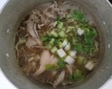 鶏ささみと きのこ セロリの コンソメスープ✩作り方4写真