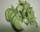 きゅうりとかにかまの簡単酢の物♪作り方1写真