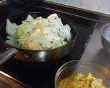 きゃべつと鶏の親子炒め作り方2写真