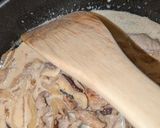激安 豚こま肉と茸のホワイトストロガノフ作り方8写真
