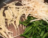 簡単★　ほっとする味　かに玉風ニラ玉作り方7写真