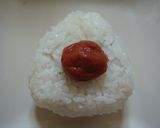 ひっくりヾ(;ﾟДﾟ;)ノ　おむすび△作り方7写真