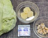 キャベツとアサリの塩やきそば作り方1写真
