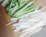 いかの煮物の残りときゅうりで炒め物♪作り方1写真