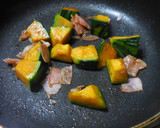 かぼちゃとベーコン焼肉のタレ炒め♬作り方4写真
