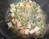節約☆厚揚げ豆苗もやしの鰹節炒め☆作り方4写真