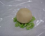 キャラ弁おかず 枝豆団子作り方3写真