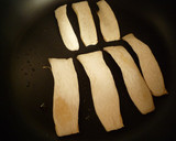 エリンギとちくわ❀かば焼き風ご飯作り方1写真