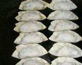香りのよいカリッ！ふんわり餃子作り方5写真
