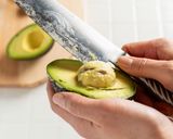 しらすとアボカドのわさび醤油和え作り方8写真
