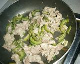 夏の最強コンビ!!豚バラ＆ゴーヤの塩炒め作り方4写真
