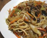 コラーゲンたっぷり★ホルモン焼きうどん作り方5写真