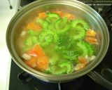 ゴーヤとトマトと鶏スープ作り方6写真