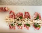 ＊旨味をプラス！ピリ辛もやしの豚肉巻き＊作り方3写真