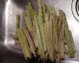 新蕗の炒め煮(下ごしらえ詳細説明付き)作り方2写真