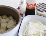簡単ジャガイモと玉ねぎのソース炒め作り方1写真