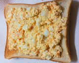 隠し味でレア感溢れる卵サンド作り方3写真